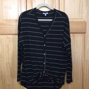 Black with white stripe, long sleeve top